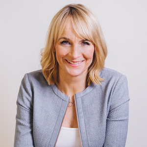 Louise Minchin graphic