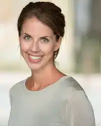 picture of Jennifer Ross the pen name of Jenny Ashcroft